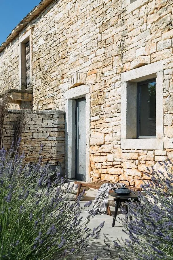 Br Villas By Rent Istria Radetići 4*,